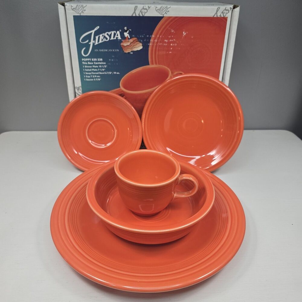 Fiesta Ware Poppy 830 338 RETIRED 5 Piece Place Setting Complete Set Dishes